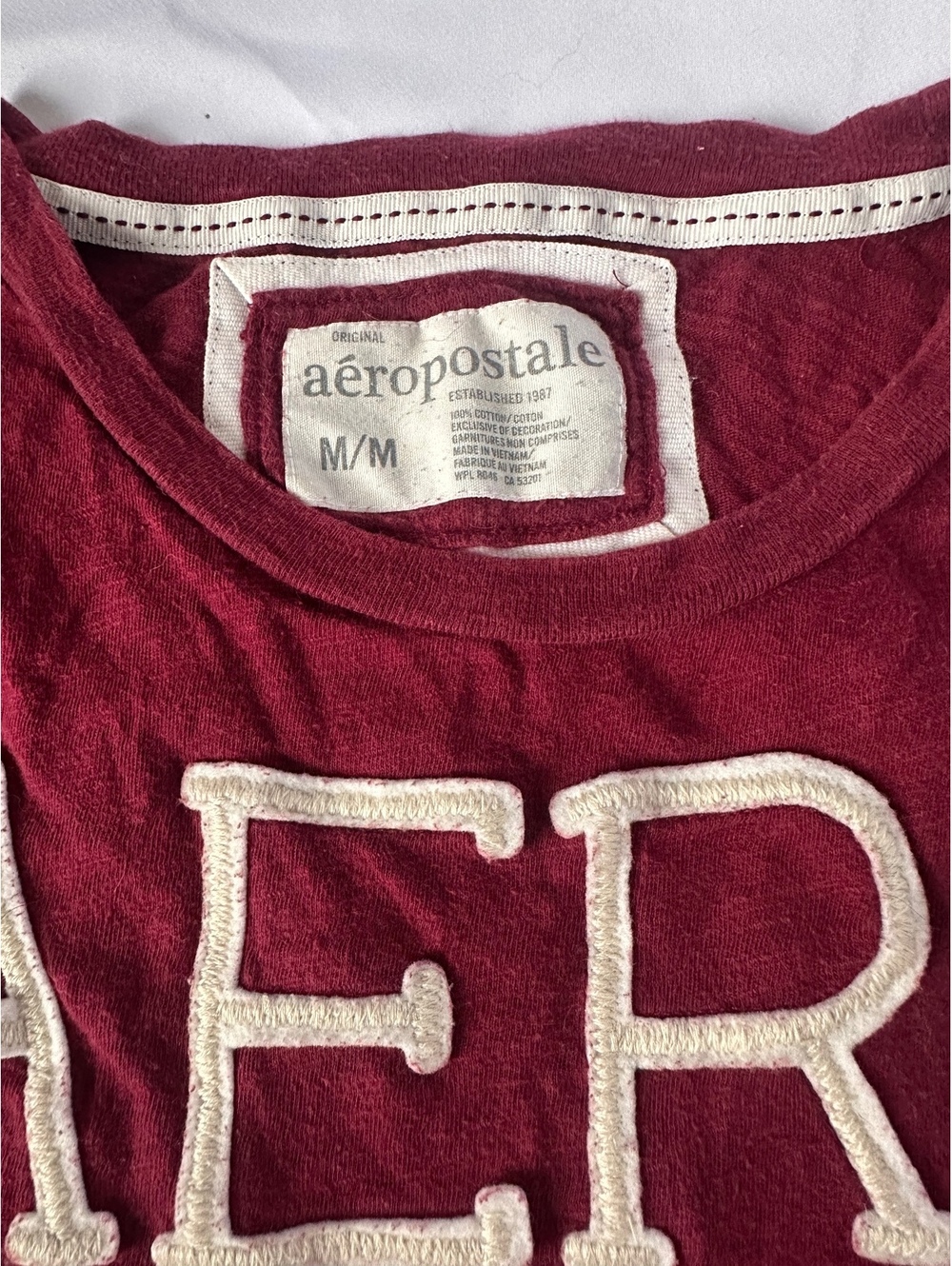 Aeropostale Varsity Division NY 87 Tee — Women’s Medium